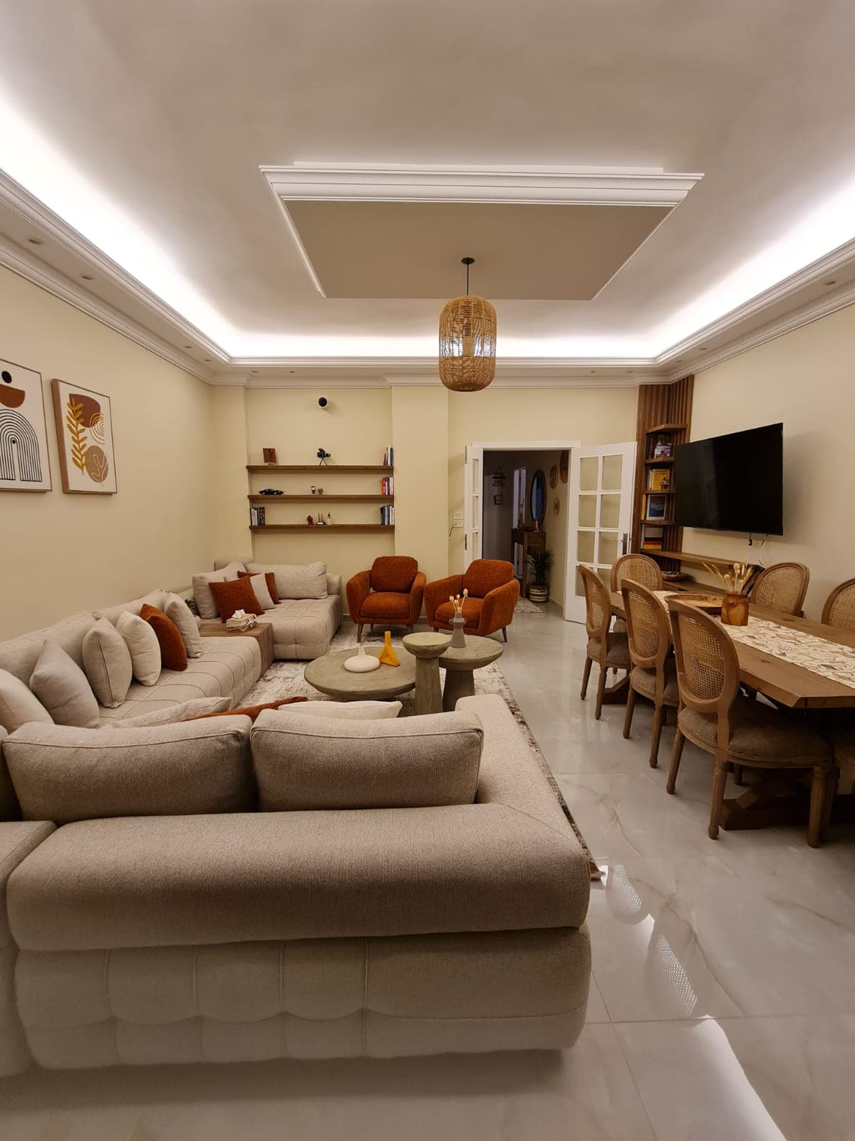 Elegant 2BR Apartment in Hilalieh